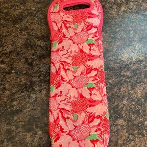 Lilly Pulitzer Wine Sleeve/Koozie.